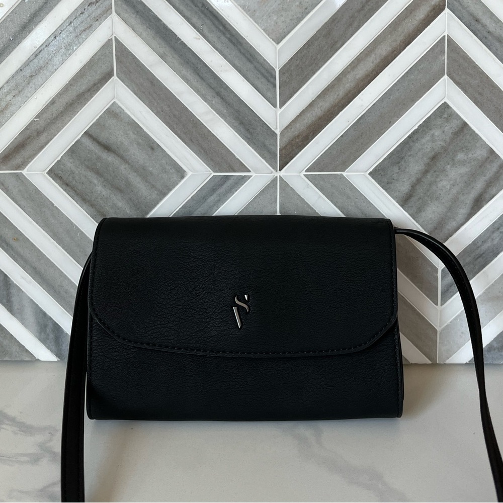 Simply Vera Vera Wang Mini Crossbody Bag